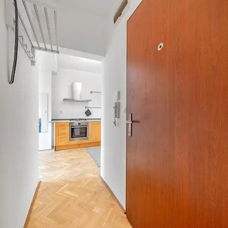 Blue Church Loft Terrace & Free Parking Nearby 아파트