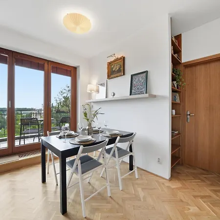 Blue Church Loft Terrace & Free Parking Nearby 브라티슬라바